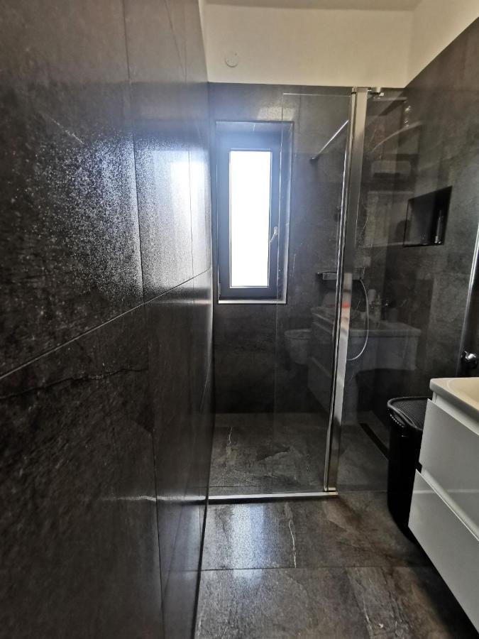 Oasis In The City Near Amfiteatar,Free Parking And Free Wi-Fi Pula Bagian luar foto